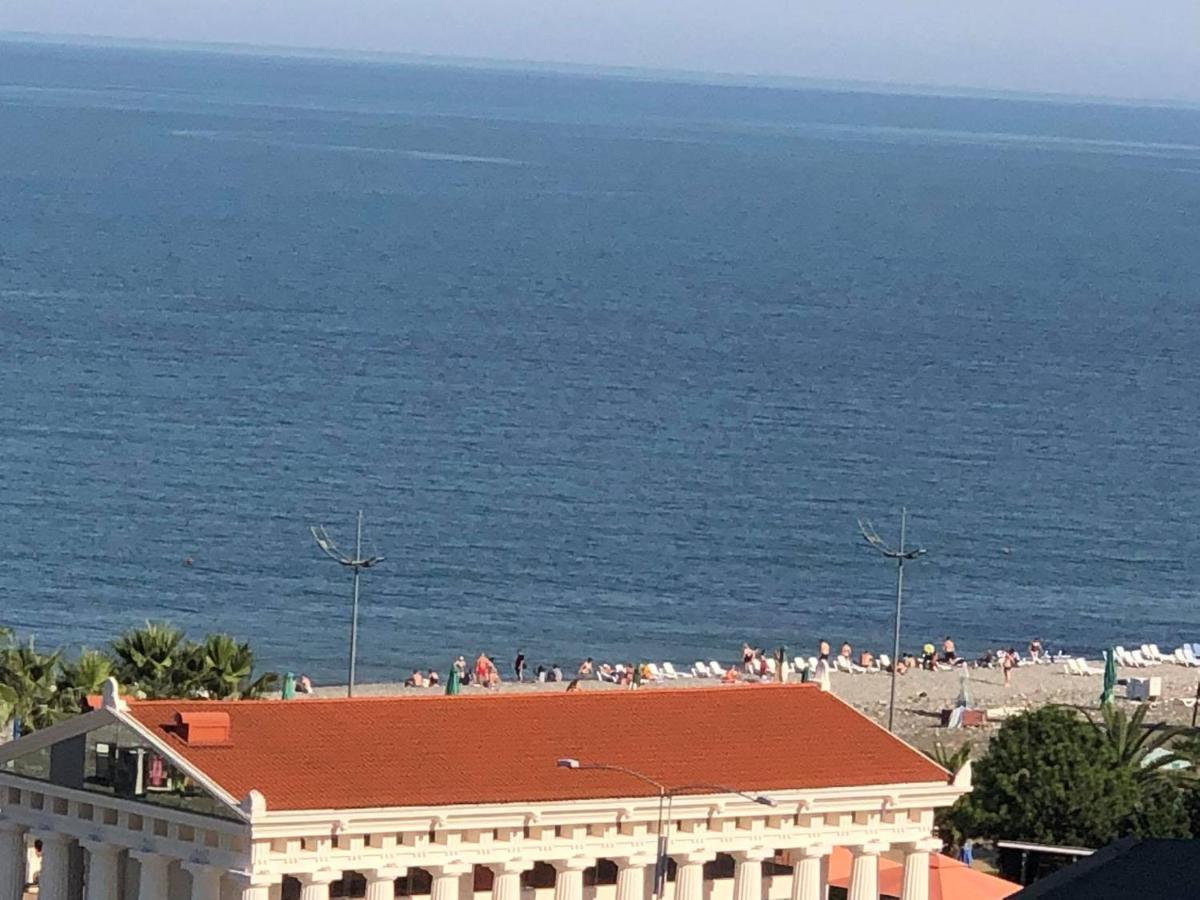 Apartment Sea Tower Khimshiashvili 15 Batumi Kültér fotó